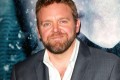 《全信没收》导演再拍 Netflix 动作片，马克·沃尔伯格化身 CIA 特工