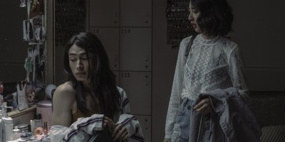 Netflix《谁是被害者》张孝全父爱大喷发！黄河换女装辣秀马甲小可爱