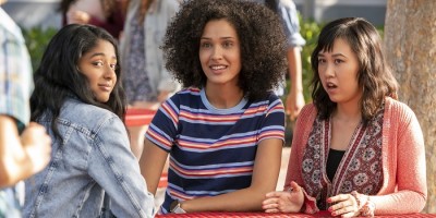 女高校生力求破处！Netflix美剧《好想做一次》4月27号上线