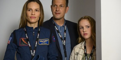 希拉里·斯万克《远漂》火星三年不回家！Netflix9 月 4 日上线