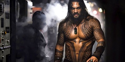 水行侠名品大胸肌走山？杰森摩莫亚为试穿现场脱衣真实身材曝光！