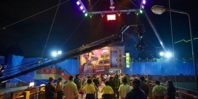 桂纶镁当客座老师！《天桥上的魔术师》人物年龄横跨3岁到90岁