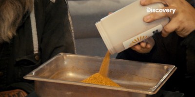 利用秘密武器变形金刚！《金矿的赌注》在最坏时机赚进大把钞票