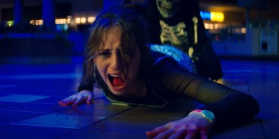 杀人魔出没阴暗小镇！Netflix《恐惧街》三部曲曝正式预告