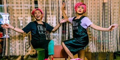 一秒变女声！变装专门户苏达自豪宣告我下面很骄傲