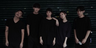 台版《性爱自修室》！《小蓝》大胆尝试青少女情慾题材