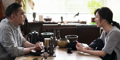 从《俗女2》转身到《四楼的天堂》！影后谢盈萱拆解影帝黄秋生三阶段