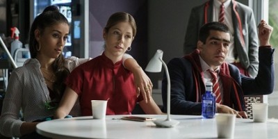 Netflix续订《名校风暴》第六季！加码三集圣诞节短篇故事