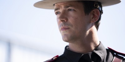 Netflix电影《搜救犬露比》首曝预告！闪电侠加入警犬队
