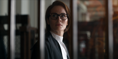 Netflix《丑闻真相》公开正式预告！《唐顿庄园》大小姐揭开强暴案疑云