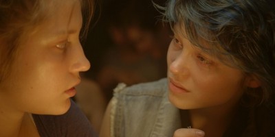 坎城影展金棕榈奖《蓝色是最温暖的颜色》经典重映！蕾雅瑟杜自曝：害羞的人往往非常大胆