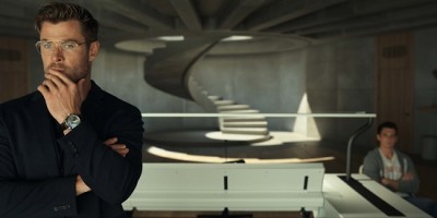 Netflix电影《蜘蛛头监狱》正式预告上线！雷神索尔成天才典狱长执行暗黑计画