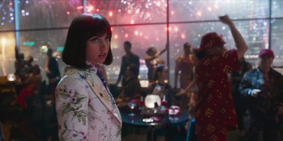 Netflix《灰影人》公开正式预告！克里斯伊凡化身病态探员追杀雷恩葛斯林