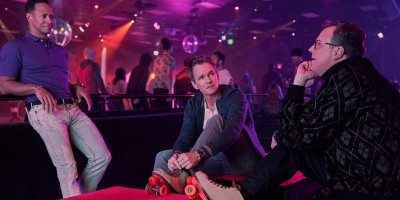 《艾蜜莉在巴黎》主创打造！巴尼谱写Netflix《中年失恋日记》曝正式预告