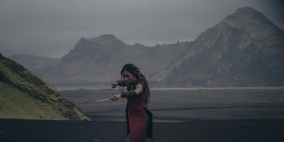 揭开首位猎魔士创造经过！Netflix剧集《猎魔士：血源》曝全新前导预告
