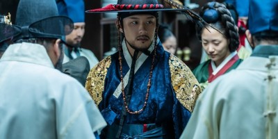 苹果手表发出心跳警告！《昼盲神探》观众满意度97%惊叹只能用『疯了』来形容