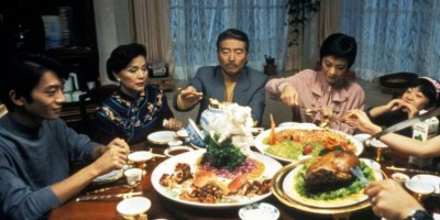 经典回顾｜重看《饮食男女》：一桌菜，能修复一个家吗？