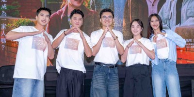 一条项链，千人泪洒故乡：《我家的事》彰化首映为何如此动人？
