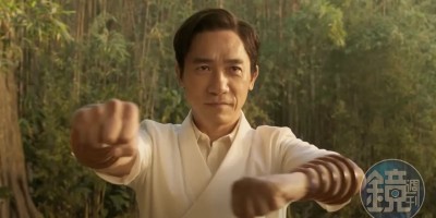 《无间道》世纪同框！陈冠希专访梁朝伟，影帝自曝：我从不觉得自己演戏很厉害