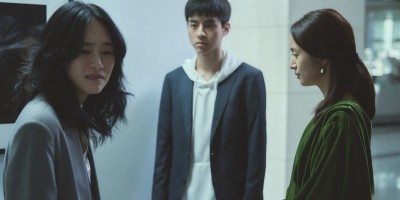 禁忌之恋上演！林依晨片中儿子爱上自己初恋，刘敬赤裸上阵反被亲妈爆料