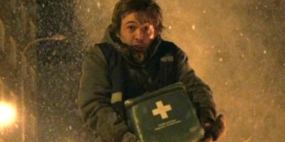 新版《生化危机》为何有 iPhone 和雪景？导演回应：这不是《生化危机2》逐帧翻拍