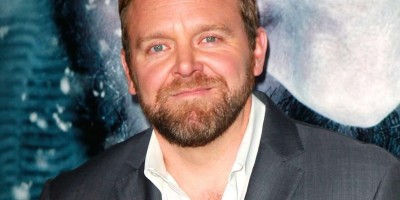 《全信没收》导演再拍 Netflix 动作片，马克·沃尔伯格化身 CIA 特工