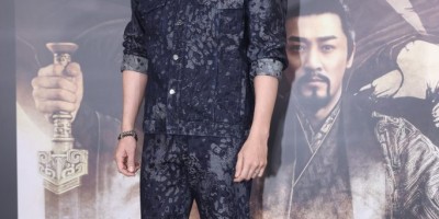 《寻秦记》电影版热映，林峯致敬二十载师徒情：古天乐是我的伯乐与导师