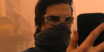 次元壁破了！阿汤哥空降《星球大战》片场，不当巨星当“摄像师”掌镜光剑对决