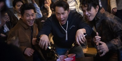 《影后》导演新作：张孝全颠覆形象演“废柴中年”，为戏献唱揭秘“拆解”幕后