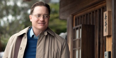 《出租家人》影评：奥斯卡影帝布兰登·费舍化身“职业亲友”，在谎言中窥见人性的孤独与温情