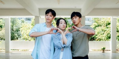 电影《夏日的柠檬草》七夕情人节开镜！李沐、曹佑宁、娄峻硕共谱校园三角恋