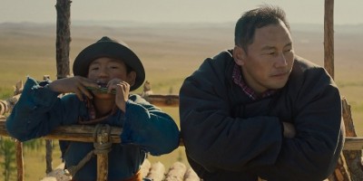 代表蒙古角逐2023奥斯卡！蒙古影帝阿木尔赛汗自编自导《爱在满格时》动人催泪