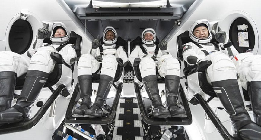 全程LIVE见证！《CREW-1 太空船发射实转播》捕捉NASA联手SpaceX历史性一刻