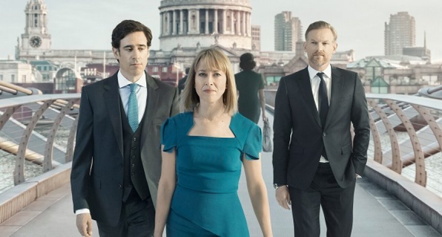 7 月离婚高峰期到来！带你一窥 BBC 剧集《家裂》第二季的情爱秘辛