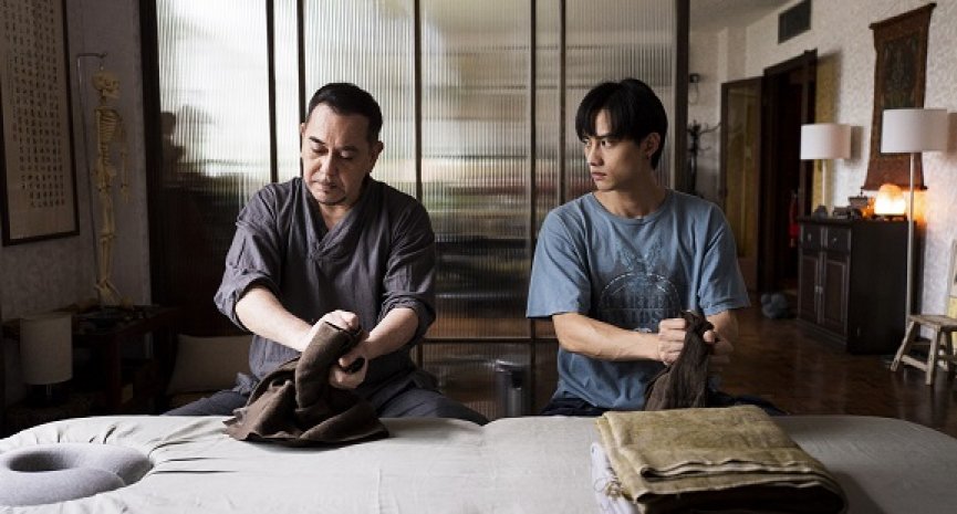 Netflix台湾加入跟播！《四楼的天堂》黄秋生、范少勳成最萌师徒档-DramaClub