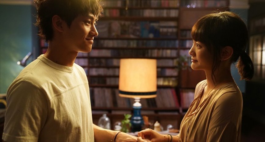《比悲伤》剧集版抢登台湾Netflix排行前三！观众哀嚎