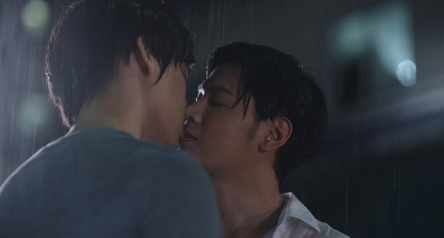 《爱的抽象派》完结篇高潮大戏！泰腐天王 Singto 春梦、肌情湿身、浪漫热吻一次给足