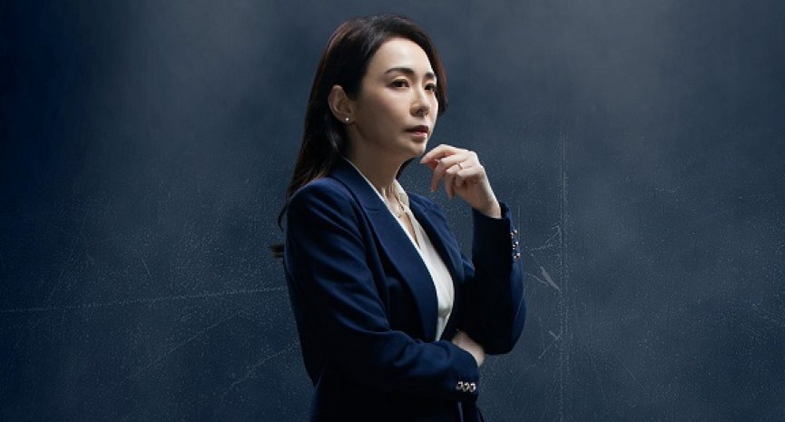潘仪君《八尺门的辩护人》挑战演出法务部长！俐落变身政治菁英