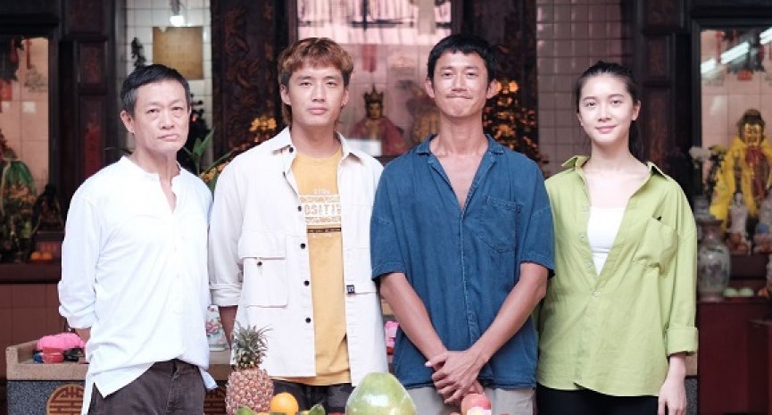 台马合作电影《富都青年》开拍！吴慷仁晒黑狂瘦 8 公斤自嘲像煮熟的虾子