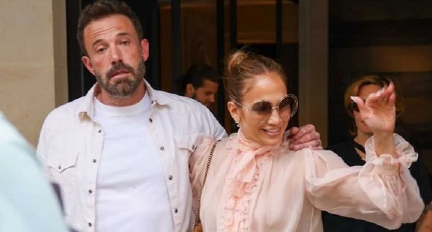 小班度完蜜月就闹翻？传珍妮佛罗培兹强势控制狂两人吵不停