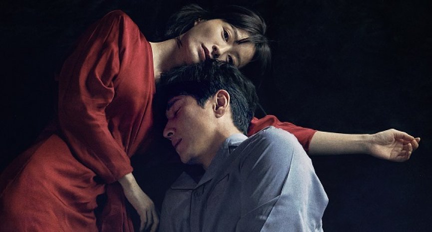 李善均啃生肉吓坏郑裕美！奉俊昊大讚《鬼梦游》怪物新人导演