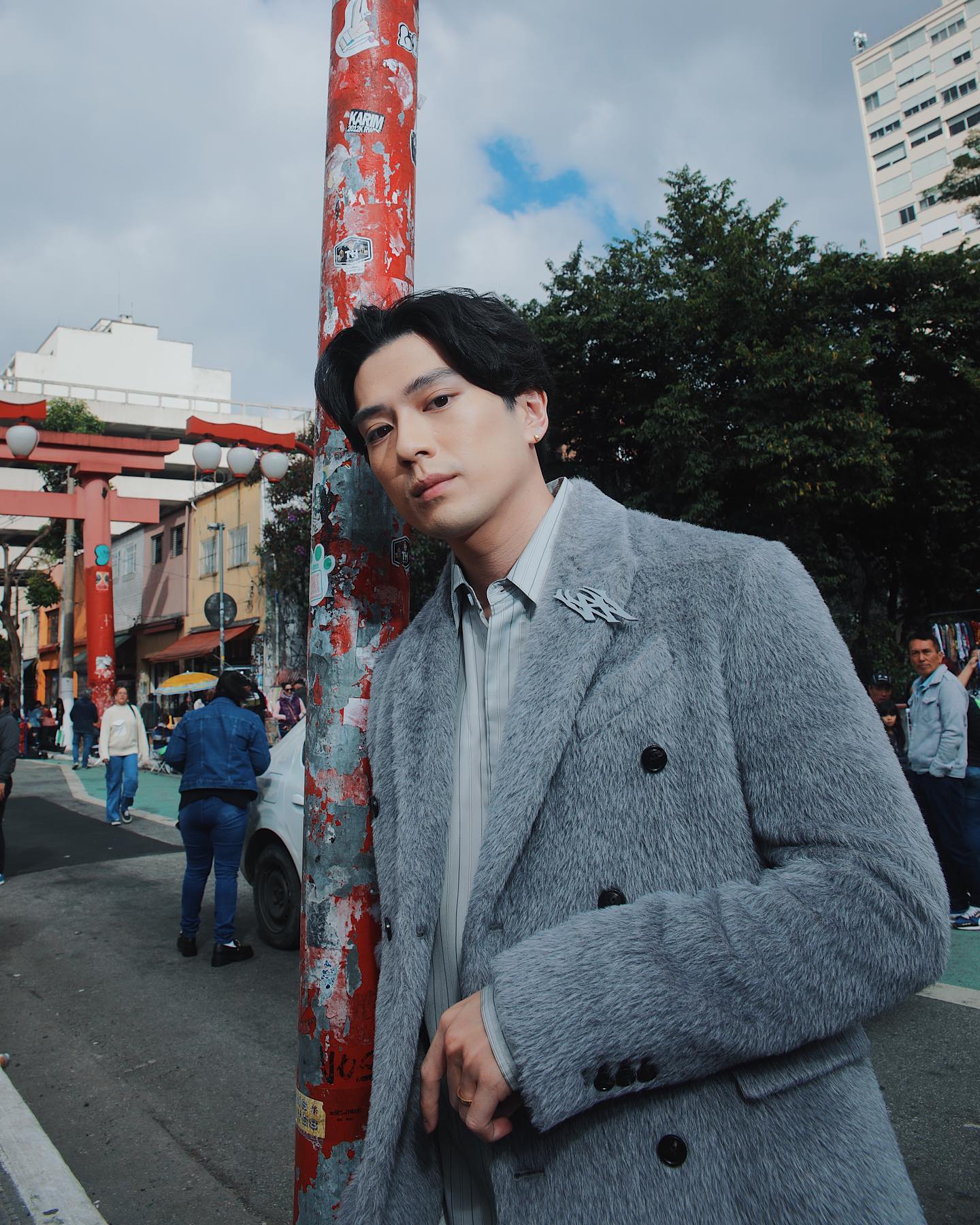 新田真剑佑介绍＋15部影剧推荐！《航海王》索隆超帅还原、闪婚年上圈外女友惊呆网