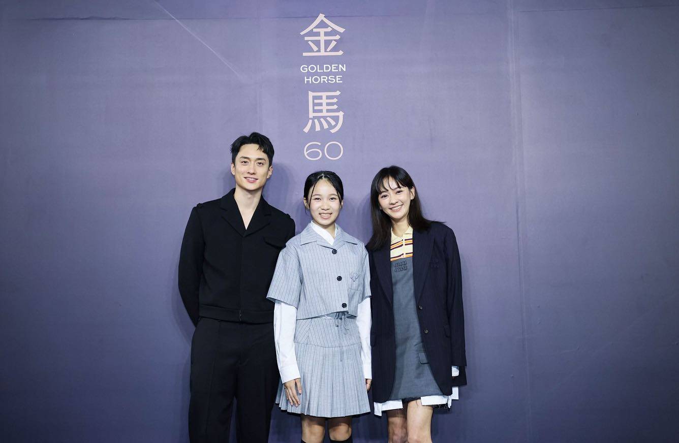 《此时此刻》外送员刘俊谦是谁?大尺度恋爱郭雪芙迷晕小S - DramaClub