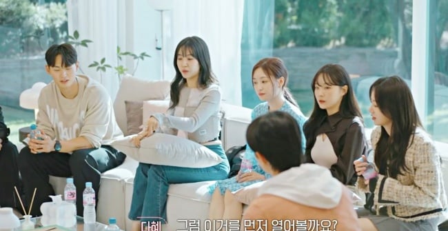恋综《换乘恋爱3》开播6大看点介绍！帅哥嘉宾撞脸金宣虎、3新制度热议、首CP公开