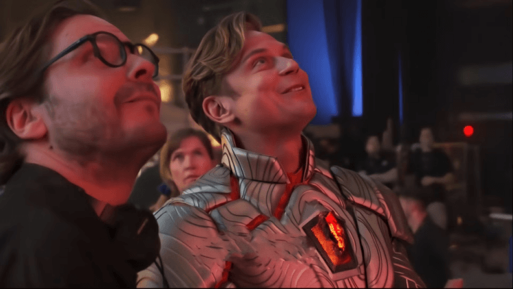 《系列大片》The Franchise hbo man 影集线上看，黜臭超级英雄电影等幕后各种大小事的讽刺喜剧。