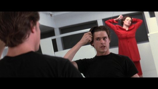 Netflix《叠影谋杀案》:被遗忘的 90 年代经典,值得你再次回顾 Netflix《叠影谋杀案》:被遗忘的 90 年代经典,值得你再次回顾