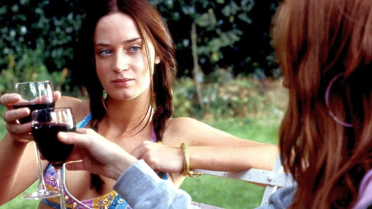 20 年后,《穿普拉达的女王》续集回归!艾米莉·布朗特为何说这部电影改变了她的一切? 20 年后,《穿普拉达的女王》续集回归!艾米莉·布朗特为何说这部电影改变了她的一切?