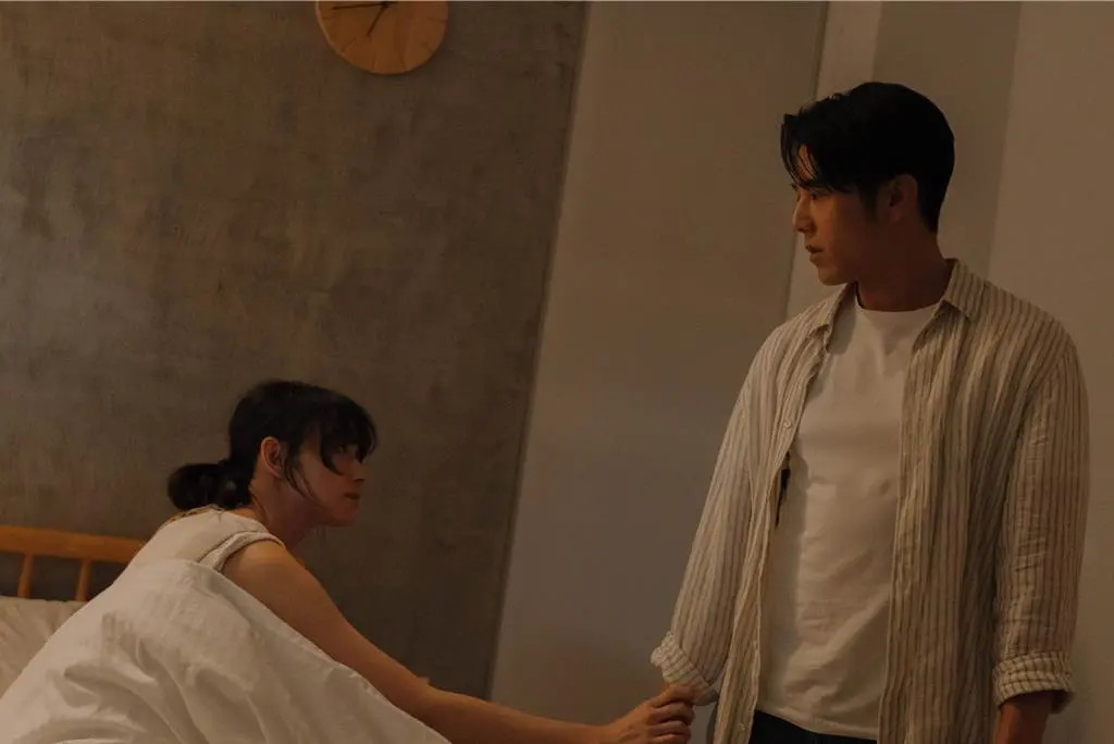 胡宇威遭遇“核弹级前任”,24 小时极限拉扯!姚以缇气场强大到天降冰雹? 胡宇威遭遇“核弹级前任”,24 小时极限拉扯!姚以缇气场强大到天降冰雹?