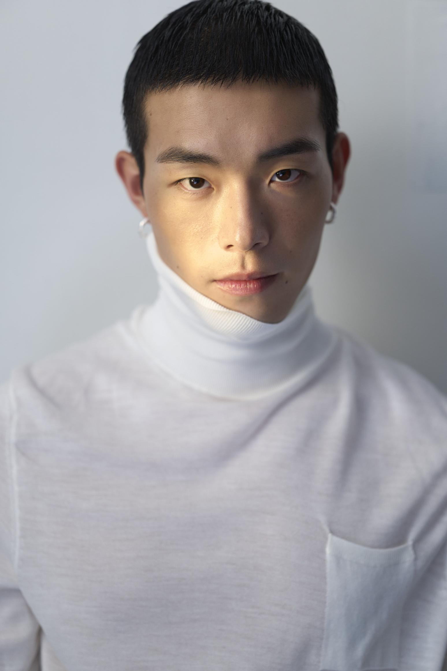 跳出舒适圈！林依晨重回剧场经典，新生代“小水原希子”气场全开