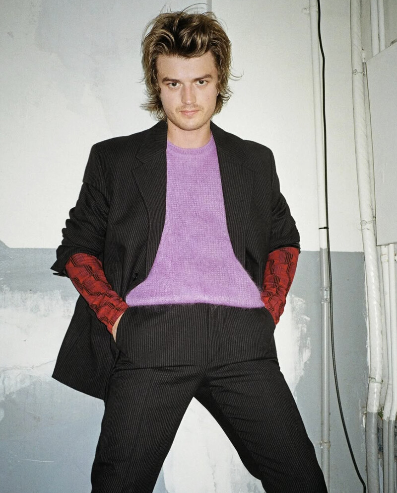 《怪奇物语》“最强保姆”Steve 竟是打败泰勒·斯威夫特的霸榜歌手？5 件事认识全才乔·基瑞